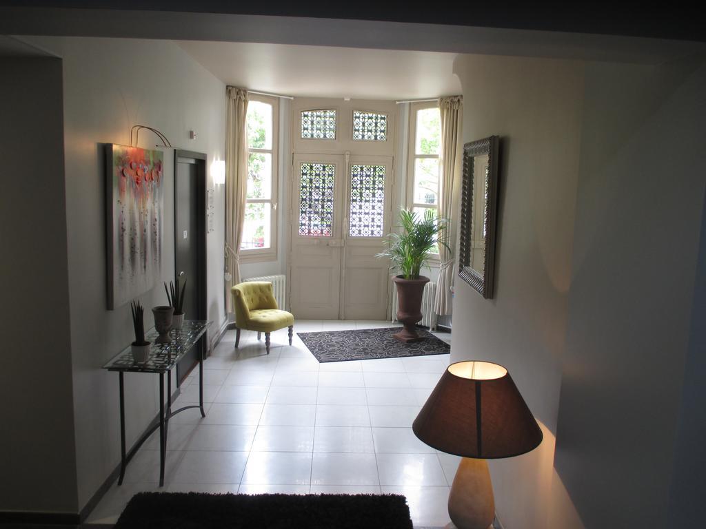 Hotel Le Saint Martin Sablé-sur-Sarthe Εξωτερικό φωτογραφία