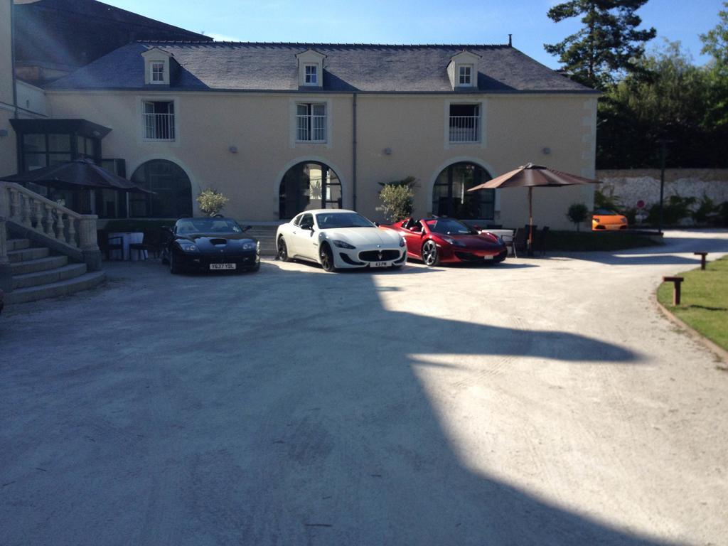 Hotel Le Saint Martin Sablé-sur-Sarthe Εξωτερικό φωτογραφία