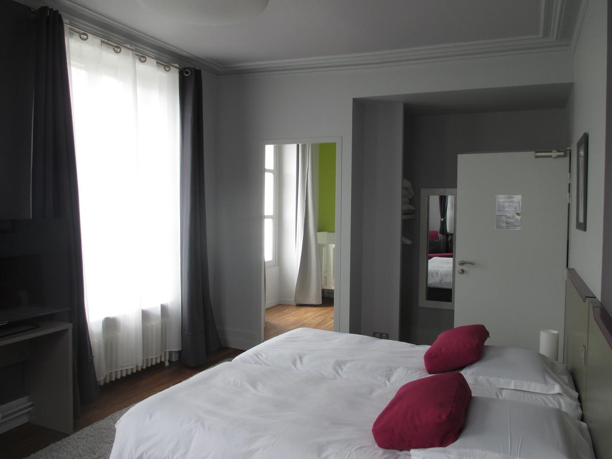 Hotel Le Saint Martin Sablé-sur-Sarthe Εξωτερικό φωτογραφία