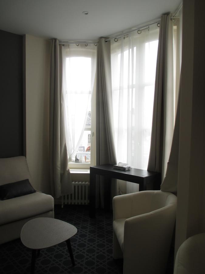 Hotel Le Saint Martin Sablé-sur-Sarthe Εξωτερικό φωτογραφία